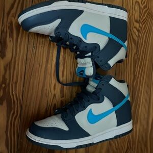 Blue nike high top dunks